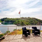 4 Star Holiday Home In Urangsvag Steinsbo
