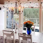 4 Star Holiday Home In Urangsvag