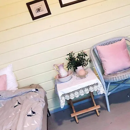 4 Star Holiday Home In Urangsvag