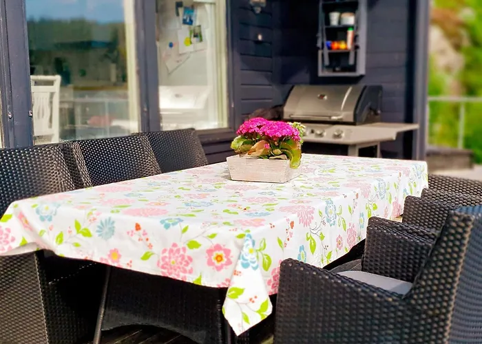 6 Person In Urangsvag Hébergement de vacances *